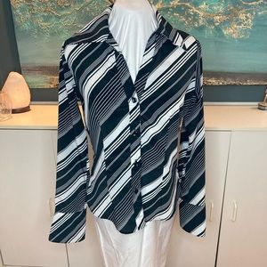 Women dress shirt
